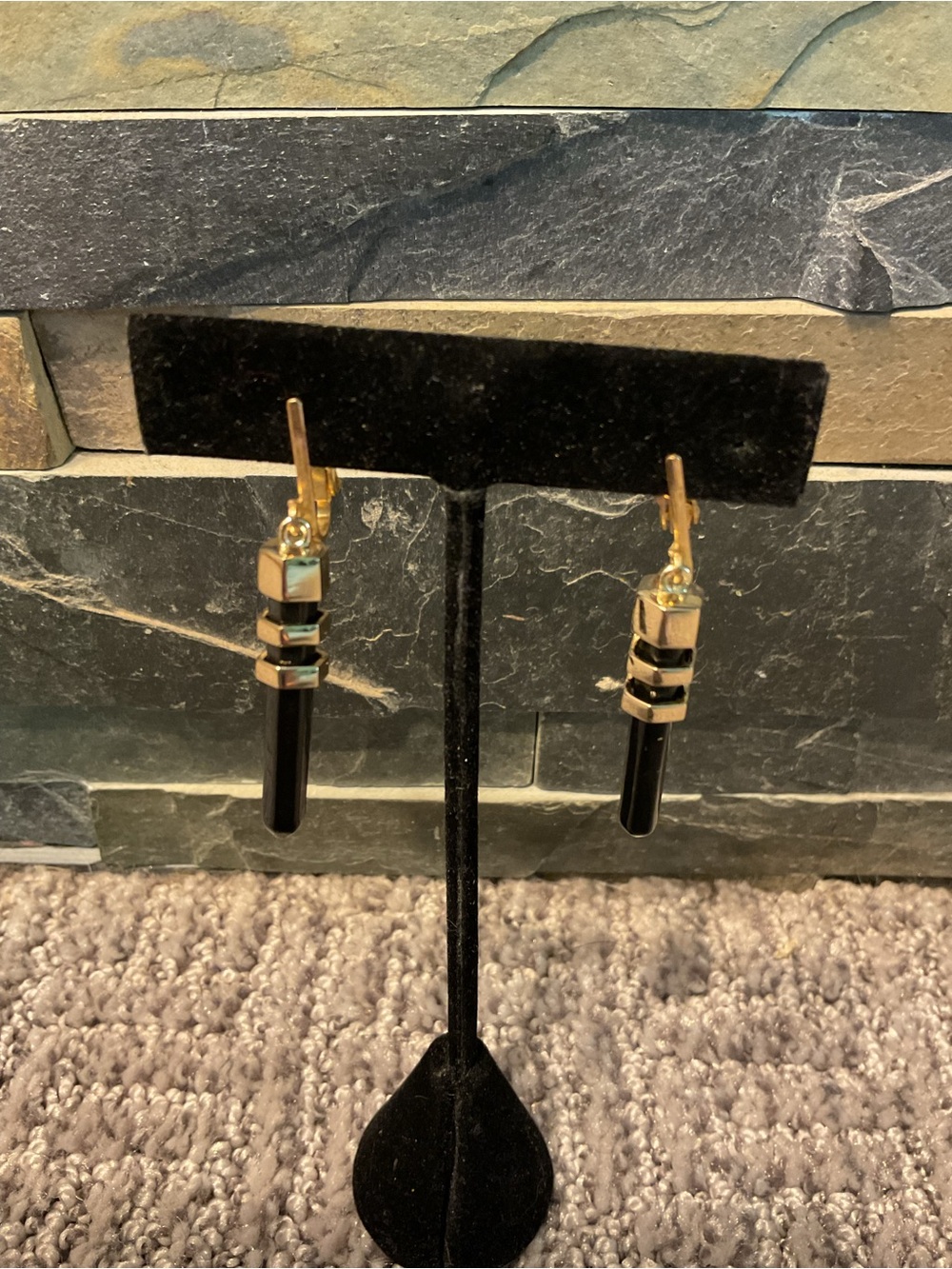 Vintage Gold and Black Drop clip on Earrings (V) 1.5”